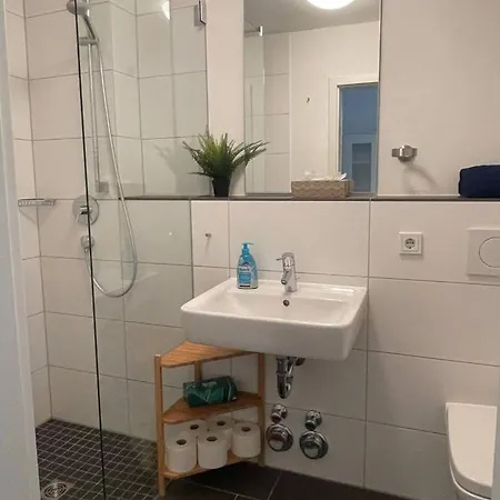 Emperors Baths - Cozy Modern