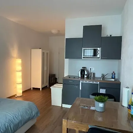 Emperors Baths - Cozy Modern Trewir