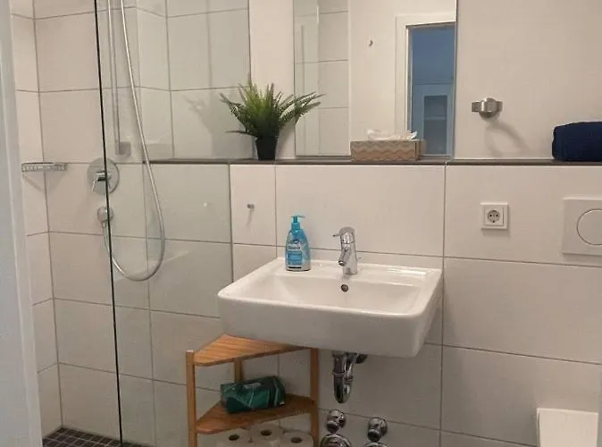 Emperors Baths - Cozy Modern